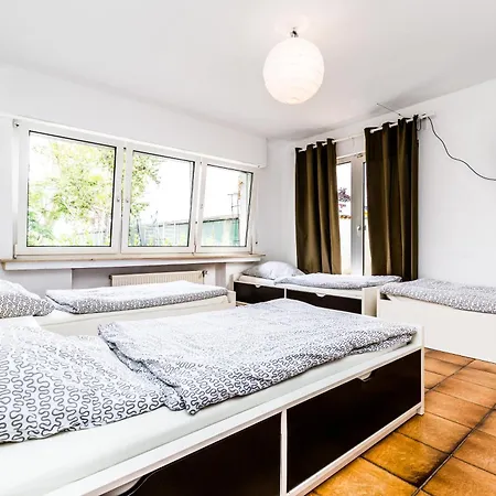 Apartment Koeln Weidenpesch Room photo